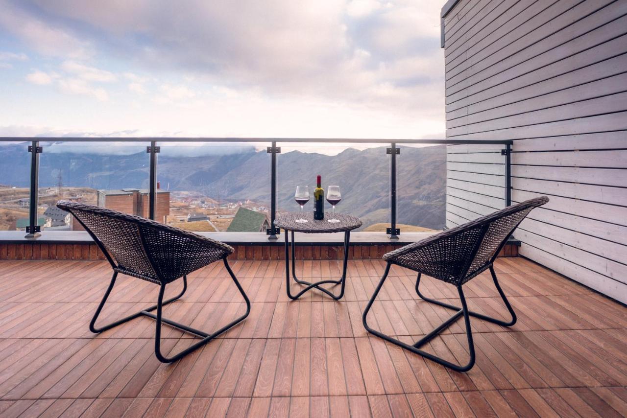 Ati Ambavi Botique Hotel Goedaoeri Buitenkant foto
