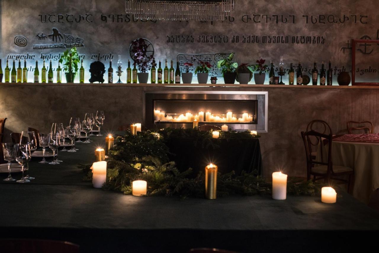 Ati Ambavi Botique Hotel Goedaoeri Buitenkant foto