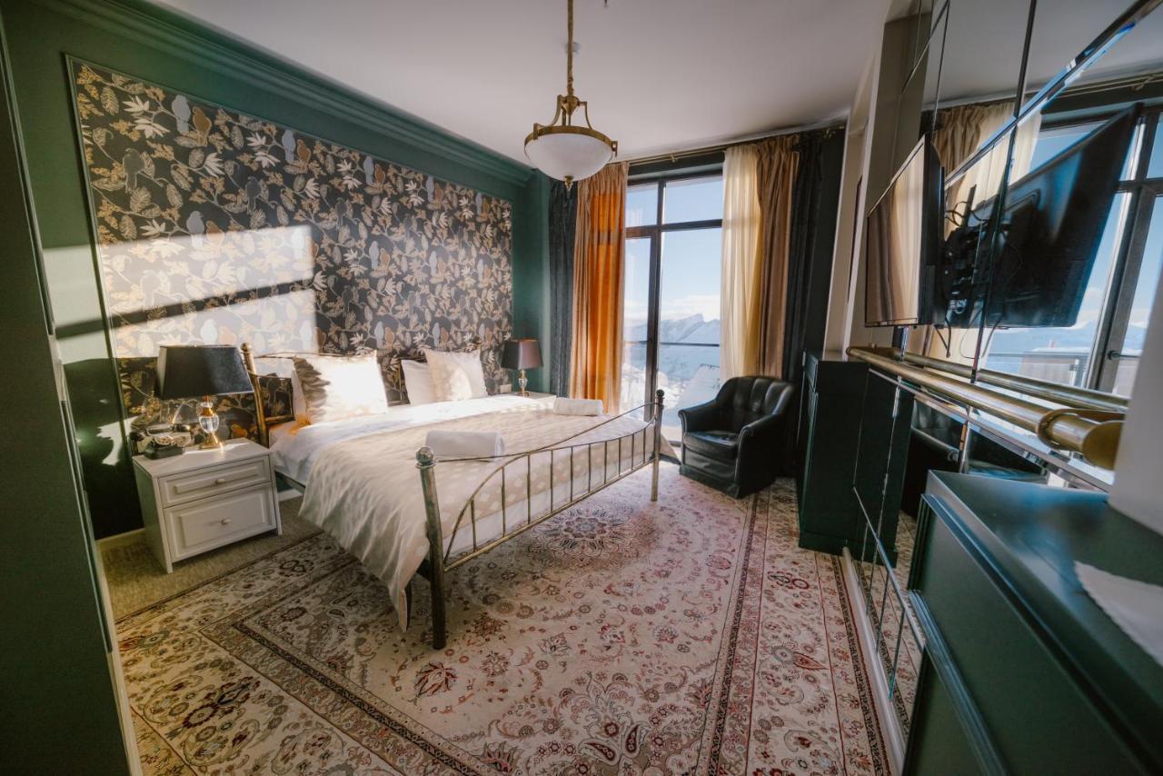 Ati Ambavi Botique Hotel Goedaoeri Buitenkant foto