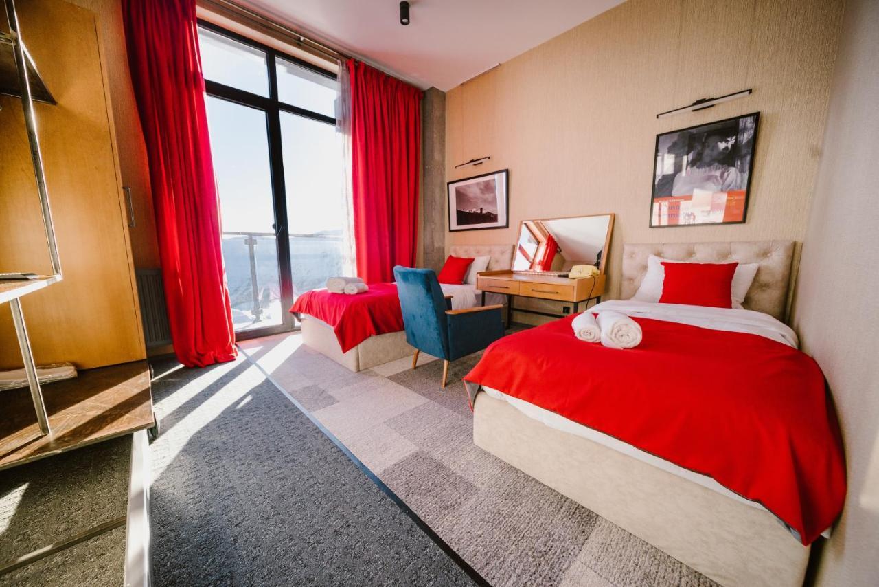 Ati Ambavi Botique Hotel Goedaoeri Buitenkant foto